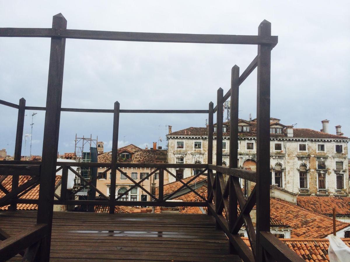 Ca' Regina Appartement Venetië Buitenkant foto