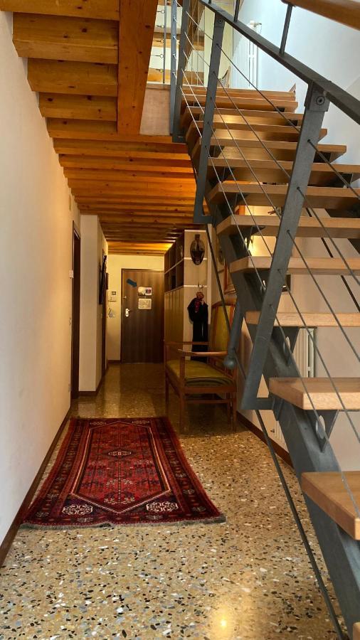 Ca' Regina Appartement Venetië Buitenkant foto