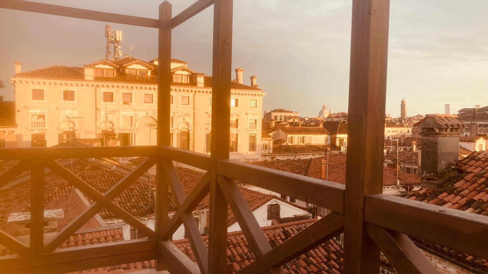 Ca' Regina Appartement Venetië Buitenkant foto